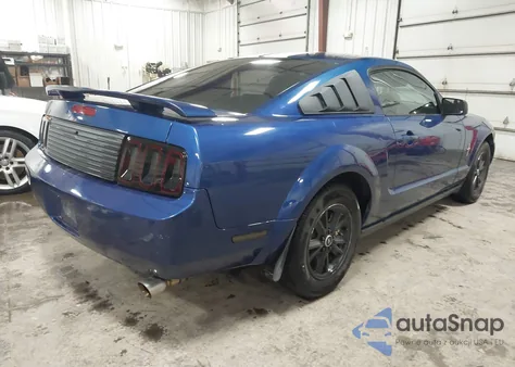 2007 Ford Mustang V6 Deluxe/V6 Premium из США, поврежденный, VIN 1ZVFT80N175346564
